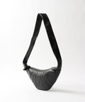 yLEMAIRE / [z SMALL CROISSANT BAG AtH[ V_[obO ubN t[